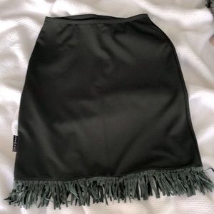 Fringe dark green skirt